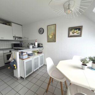 Duplex 4 pièces  avec grand balcon coeur de station!