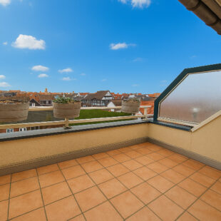 Duplex 4 pièces  avec grand balcon coeur de station!