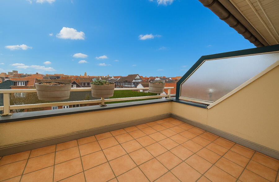 Duplex 4 pièces  avec grand balcon coeur de station!