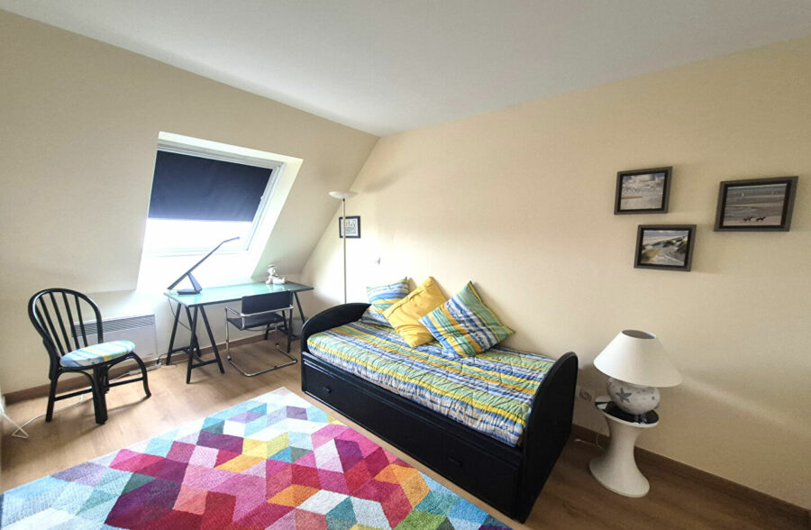 Duplex 4 pièces  avec grand balcon coeur de station!