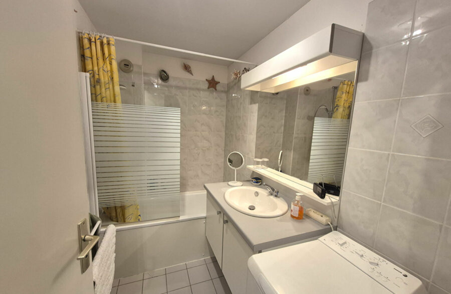 Duplex 4 pièces  avec grand balcon coeur de station!