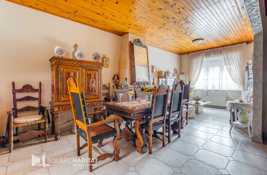 A VENDRE !!! Maison 150 m² ! 6 pièces ! 4 chambres ! Jardin ! Double garage Prix : 189 900 € HAI!!