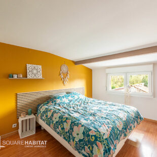 Coup de coeur  Maison individuelle rénovée 115 m², jardin et poêle à pellets