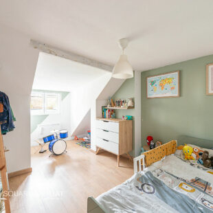 Coup de coeur  Maison individuelle rénovée 115 m², jardin et poêle à pellets