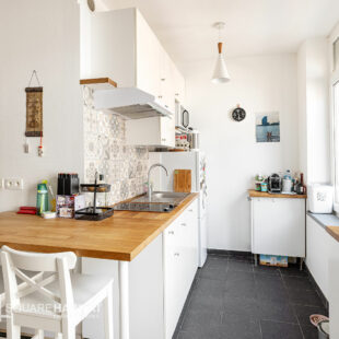 LILLE THEATRE SEBASTOPOL : T2 traversant de 32m² dernier étage