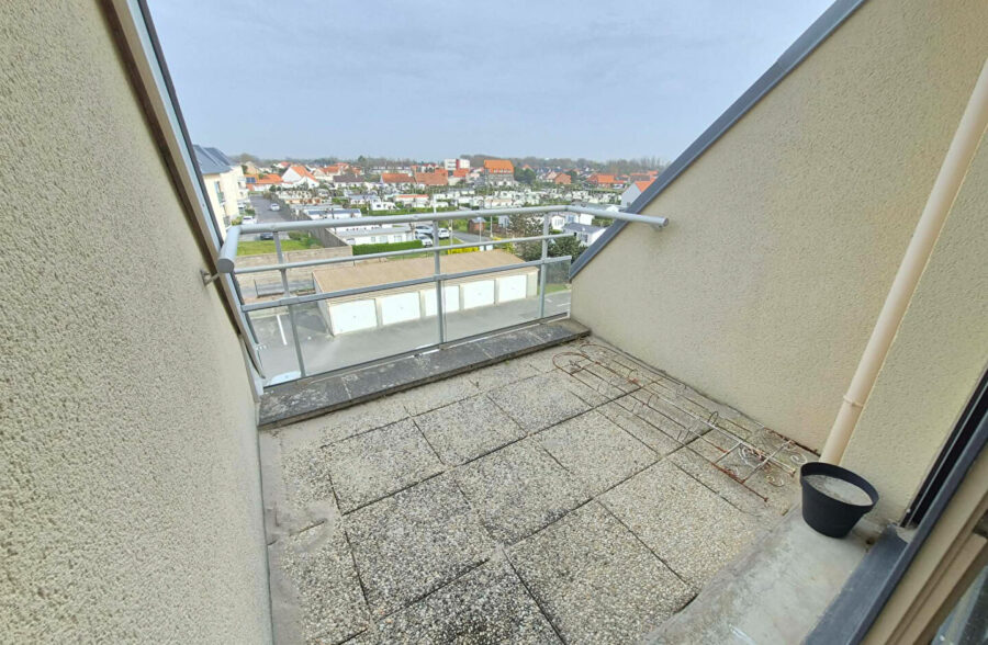 Berck Plage , T3 en duplex avec terrasse ,local vélo et place de parking !!