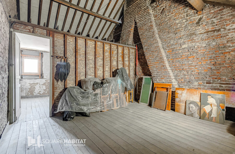 Halluin Maison et ancien commerce de 126m²