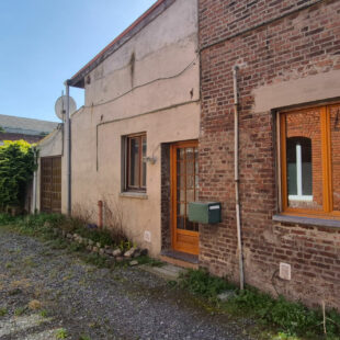 Ensemble immobilier Quievrechain env 200 m2