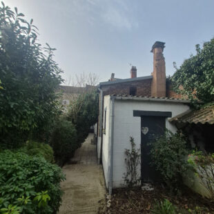 À VENDRE – IMMEUBLE MIXTE AVEC LOCAL PROFESSIONNEL ET BEAU DUPLEX – emplacement n°1