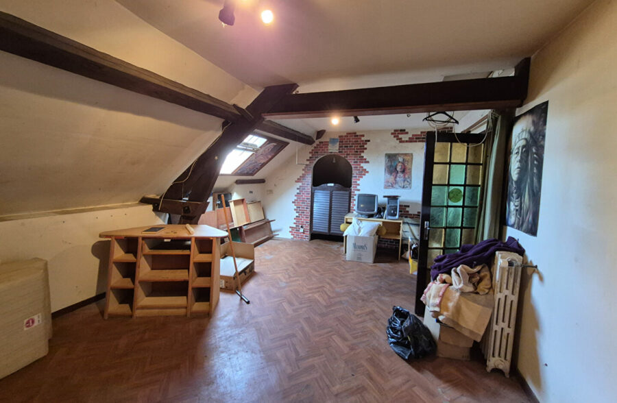 Maison Jeumont 10 pièce(s) 210.80 m2