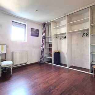 BOULEVARD GAMBETTA – A QUELQUES PAS DE LA PLACE DE LA VICTOIRE