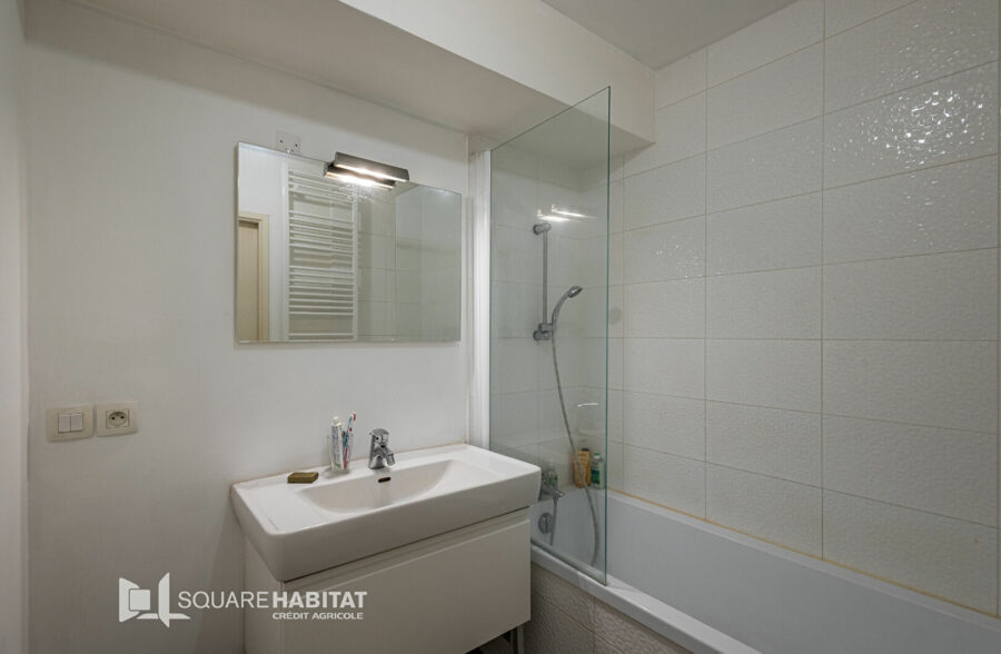 Type 2 de 41 m² avec balcon et parking – Résidence récente – Lille Moulins