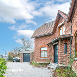 Maison de caractère individuelle en semi plain pied