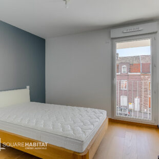 Appartement T2 La Madeleine 2 avec balcon et parking