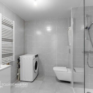 Appartement T2 La Madeleine 2 avec balcon et parking