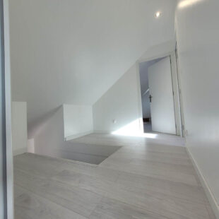 Pavillon individuelle semi plain-pied <small> Sous compromis </small>