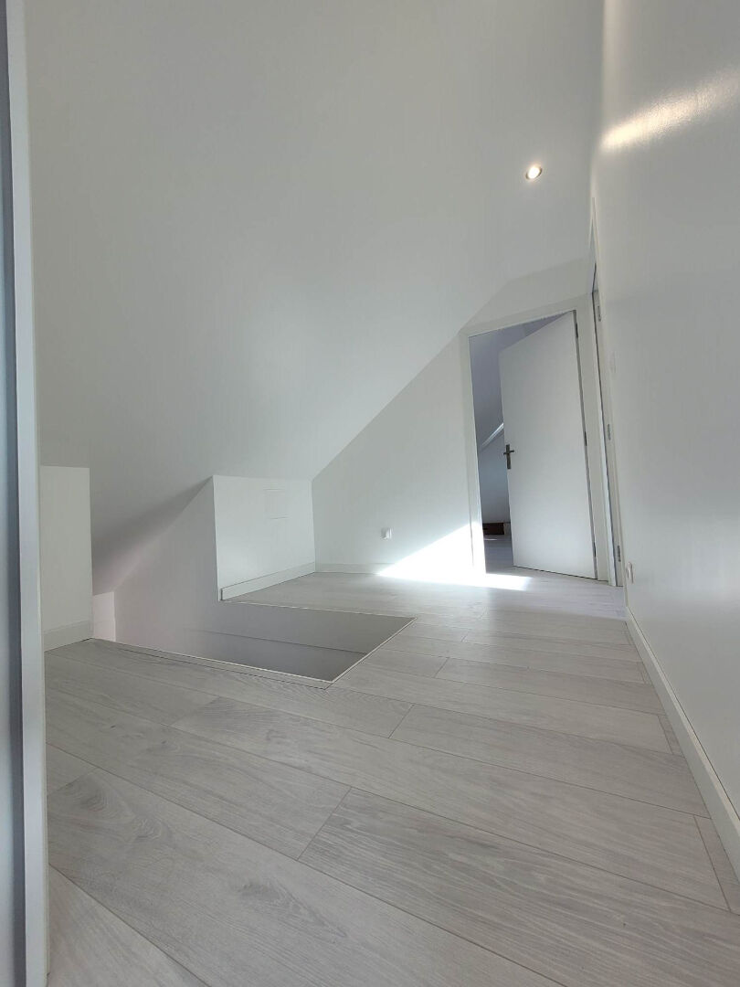 Pavillon individuelle semi plain-pied <small> Sous compromis </small>