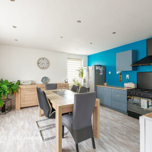 Maison Avesnes Les Aubert 5 pièce(s) 100 m2 <small> Sous compromis </small>