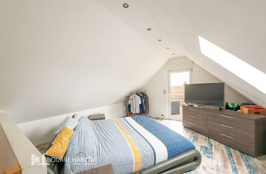 Maison Avesnes Les Aubert 5 pièce(s) 100 m2 <small> Sous compromis </small>