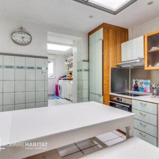 JOLIE MAISON OFFRANT  LUMINOSITE ET JARDIN BIEN EXPOSE