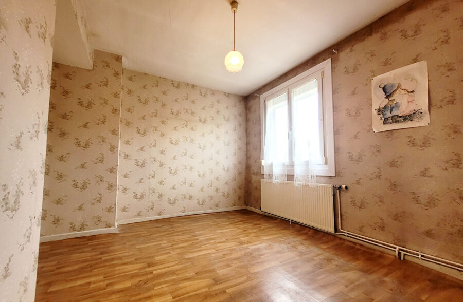 Maison Cuincy 5 pièce(s) 80 m2 <small> Sous compromis </small>