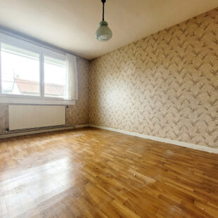 Maison Cuincy 5 pièce(s) 80 m2 <small> Sous compromis </small>