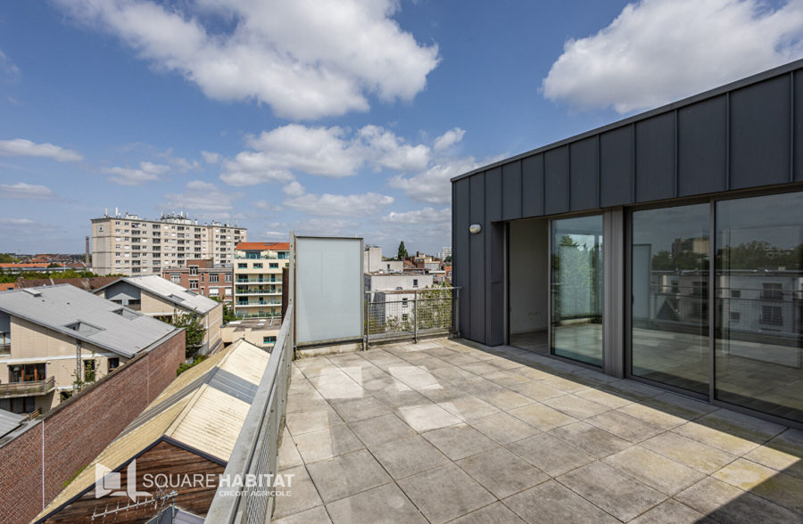 LILLE JB LEBAS – T3 AVEC TERRASSE ET 2 PARKING