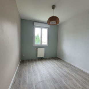 Appartement Avion 3 pièce(s) 66 m2 avec ascenseur au 1 er étage