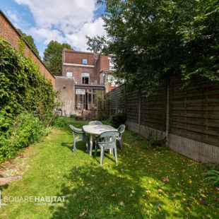 Maison semi-bourgeoise avec cave et grand jardin