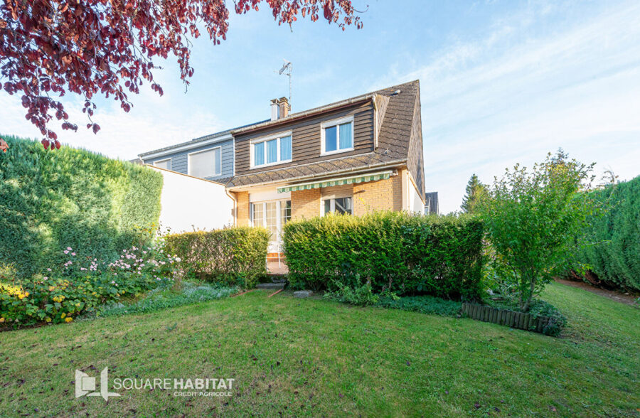 MAISON SEMI INDIVIDUELLE EN RESIDENCE PRISEE