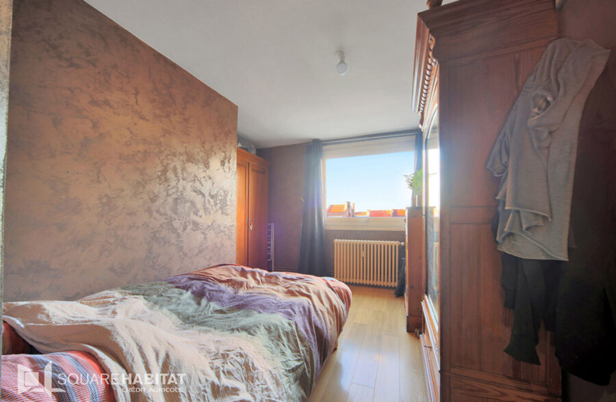 Appartement Lens 2 pièce(s) 42.61 m2 cave+ garage.