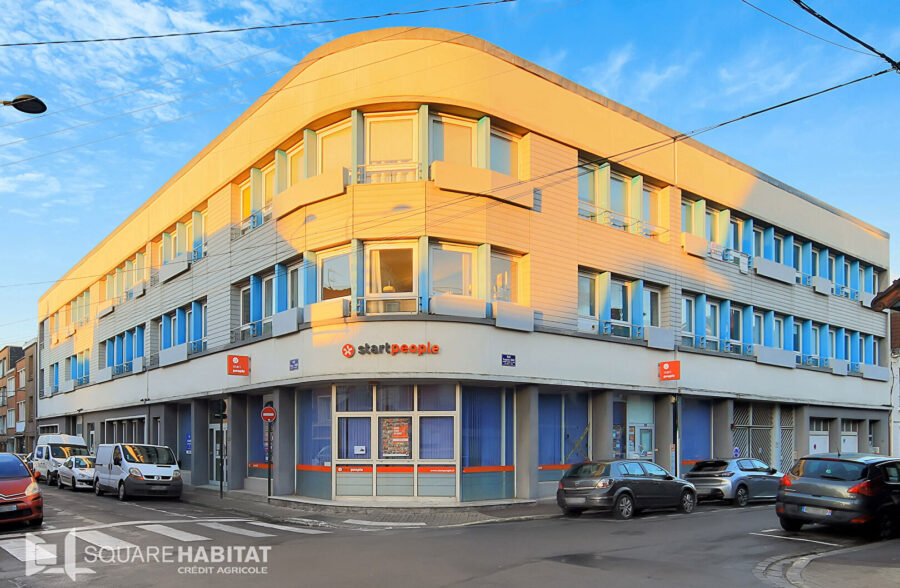Appartement Lens 2 pièce(s) 42.61 m2 cave+ garage.