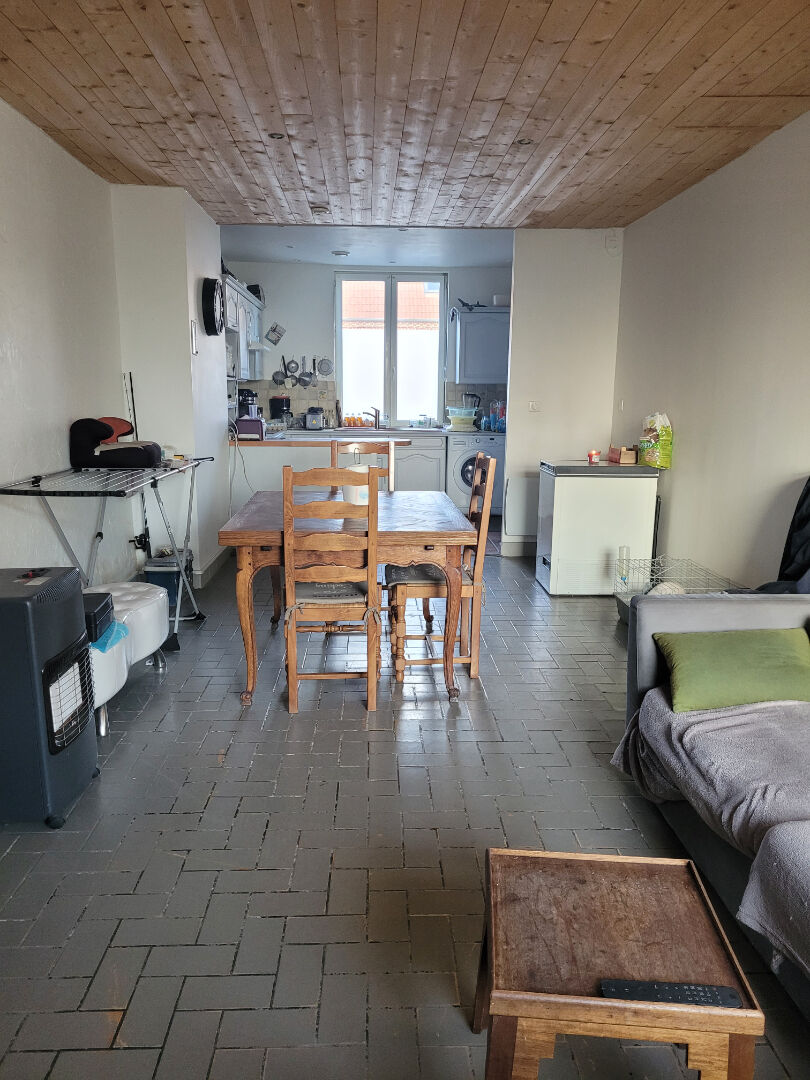 Immeuble mixte 5 lots 200 m2 <small> Sous compromis </small>