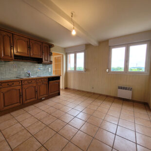 Appartement Lens 6 pièce(s) 110 m2 avec garage et ascenseur.