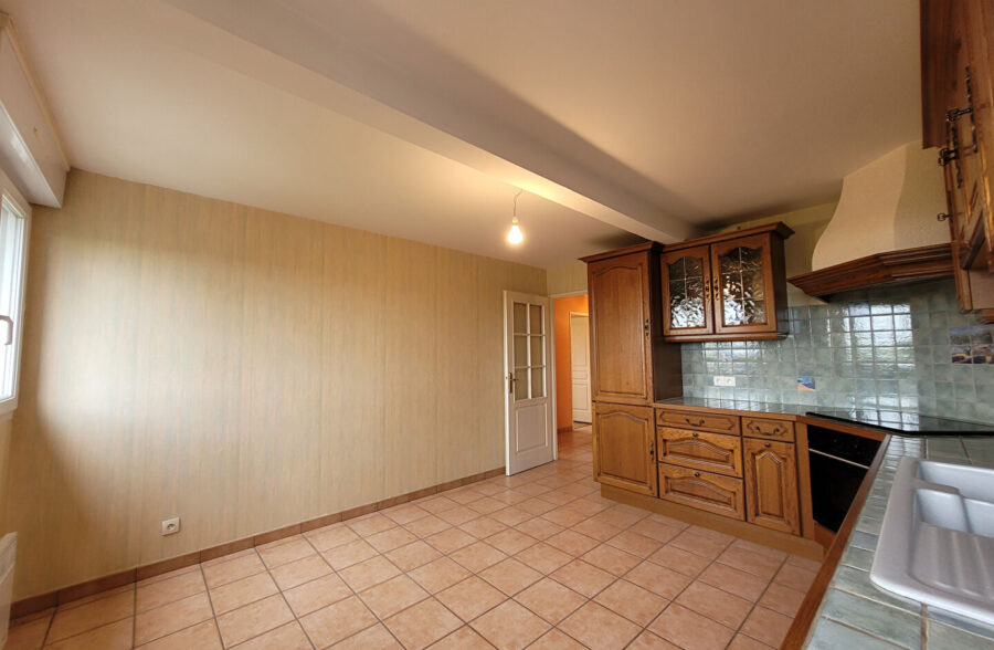 Appartement Lens 6 pièce(s) 110 m2 avec garage et ascenseur.