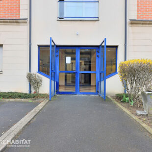 Appartement Lens 2 pièce(s) 30 m2  avec place de parking