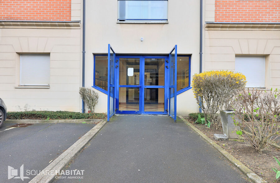 Appartement Lens 2 pièce(s) 30 m2  avec place de parking