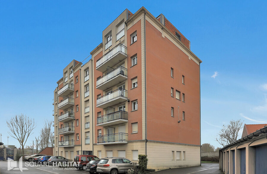 Appartement Lens 2 pièce(s) 30 m2  avec place de parking