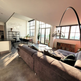 Wambrechies: Superbe Appartement type Loft 2 chambres, 2 places de parking,.