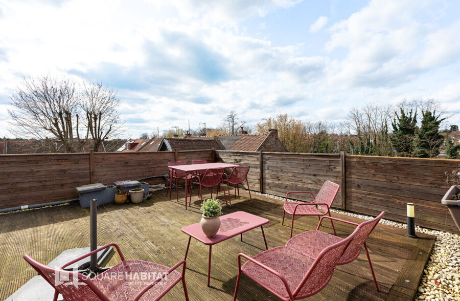 Appartement T3 en duplex + terrasse ensoleillée