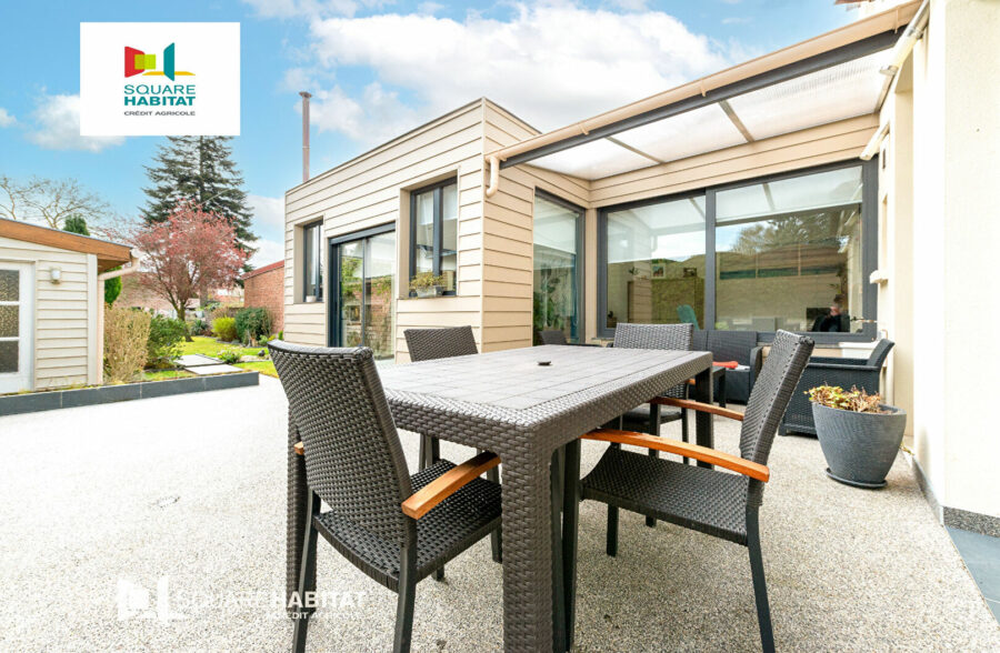 MAISON CUBIQUE DE 215 M² &nbsp;Sous compromis&nbsp;