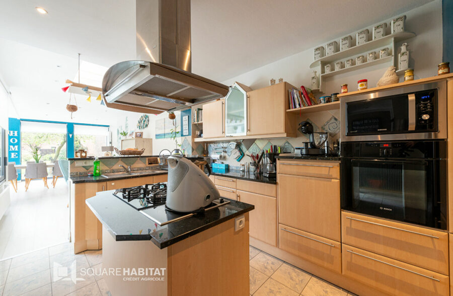 MAISON CUBIQUE DE 215 M² &nbsp;Sous compromis&nbsp;