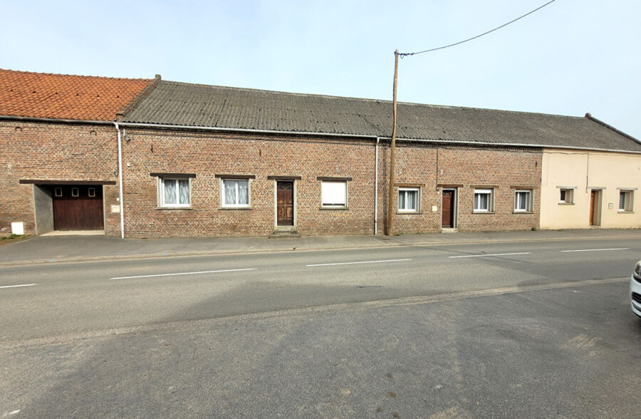 En exclusivité lots de trois maisons