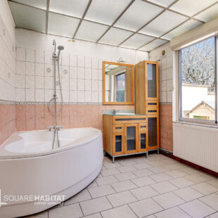Plain pied semi individuel  4chs + jardin + double garage