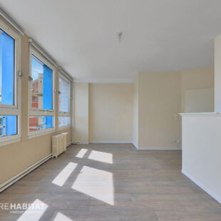 Appartement Lens 3 pièce(s) 67 m2 avec garage fermé et cave.