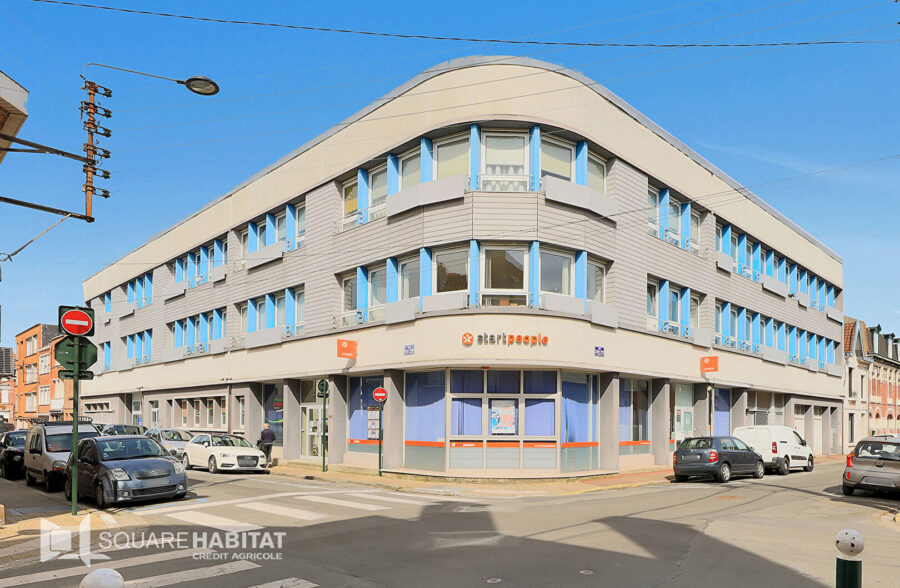 Appartement Lens 3 pièce(s) 67 m2 avec garage fermé et cave.