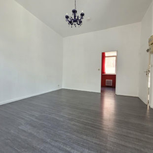 Rue Gambetta T2 traversant 33m²