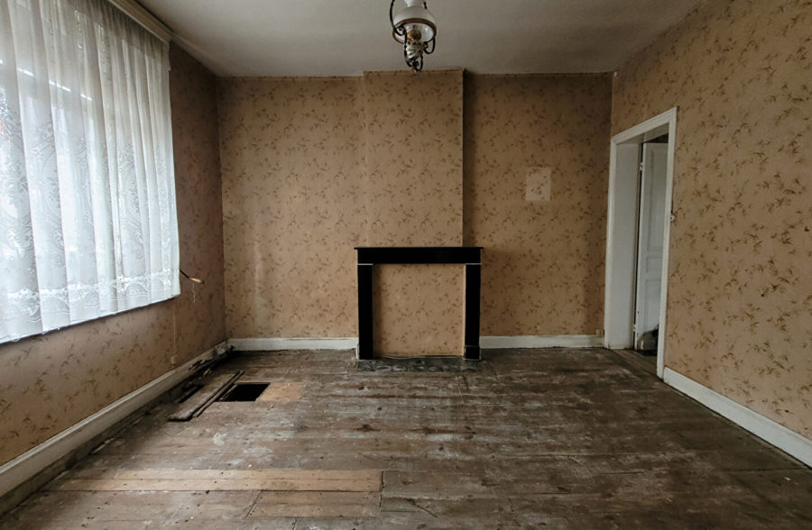 Maison à rénover 96 m2  Sous compromis 