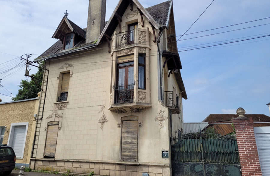 Maison Walincourt Selvigny 10 pièce(s) 300 m2