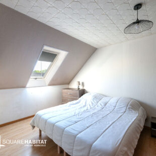 MAISON SEMI INDIVIDUELLE 4 CHAMBRES  Sous compromis 
